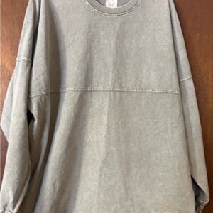 Oversized Gray top